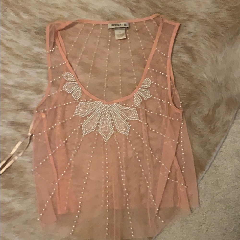 Pearl top
